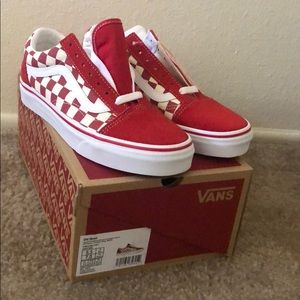 Old skool red checkered vans